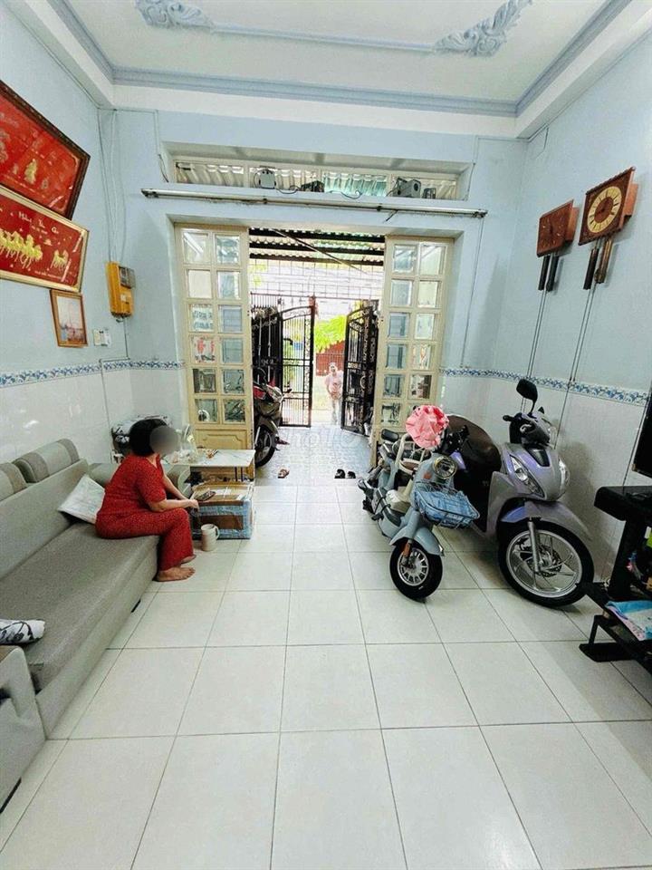 Nhà Lầu 4 Tầng 5P Ngủ Hẻm 4m Nở Hậu - Hoàn Công Đủ P1 Q8