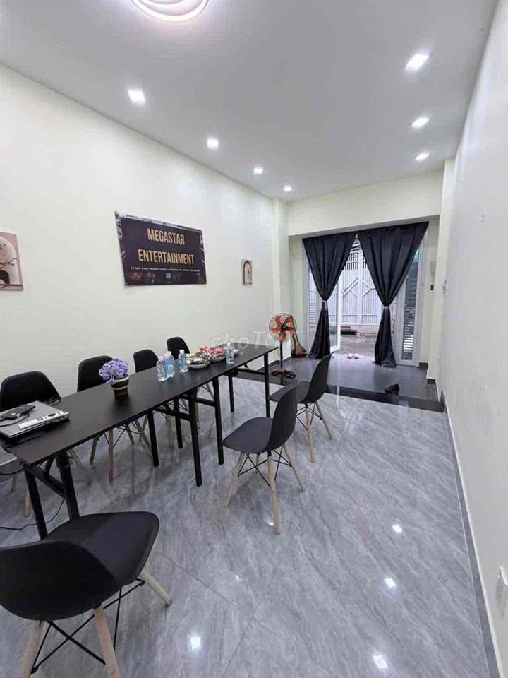 Nhà Lầu 4 Tầng Hẻm 4m Sát Mặt Tiền P1 Q8