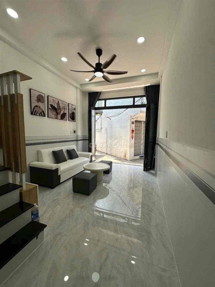 Nhà Xây Mới Có P Ngủ Tầng Trệt Tặng Full Nội Thất Cầu Chữ Y P8 Q8