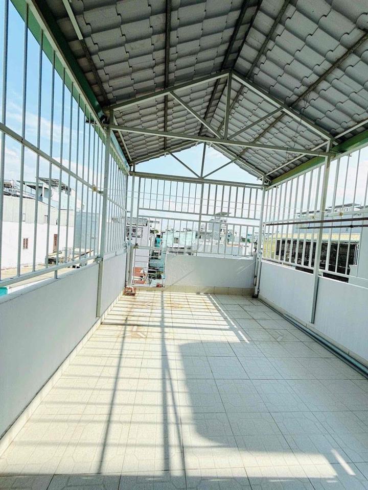 Nhà Lầu 4 Tầng Hẻm 4m Nhà Nở Hậu Hoàn Công Đủ P2 Q8