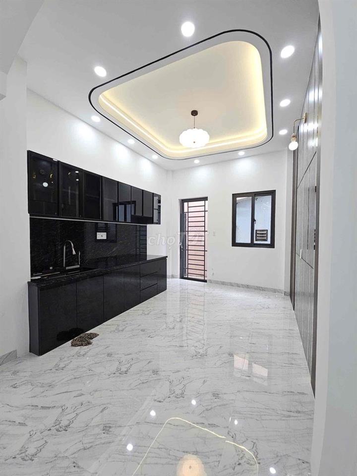 Nhà Lầu 4 Tầng Hẻm Oto Xây Mới 100% Âu Dương Lân P2 Q8