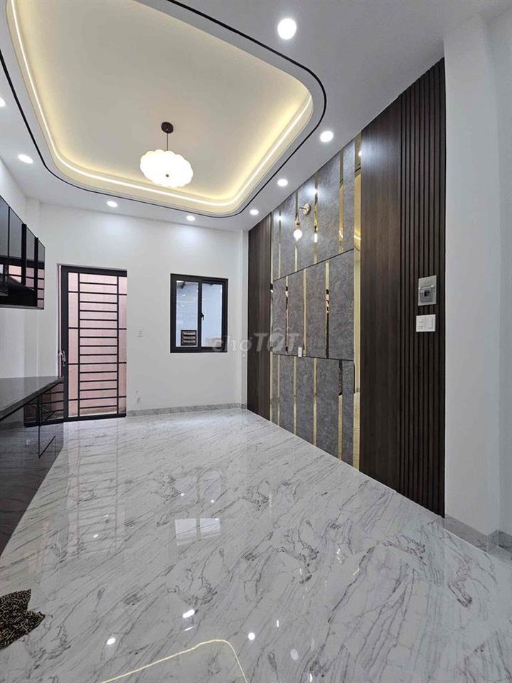 Nhà Lầu 4 Tầng Hẻm Oto Xây Mới 100% Âu Dương Lân P2 Q8
