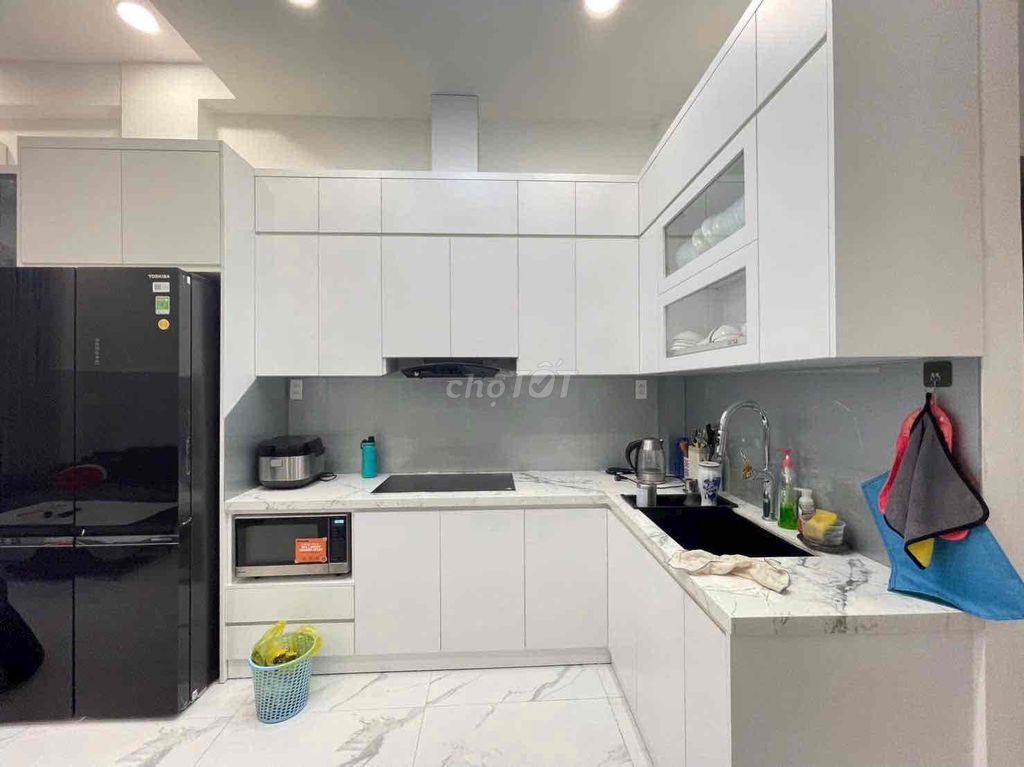 Nhà Lầu 4 Tầng Hẻm 4m Hoàn Công Đủ Âu Dương Lân P3 Q8