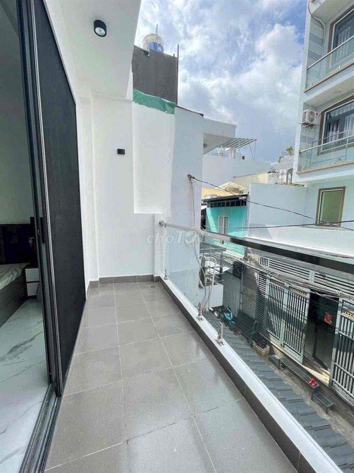 Nhà Lầu 4 Tầng Hẻm 4m Hoàn Công Đủ Âu Dương Lân P3 Q8