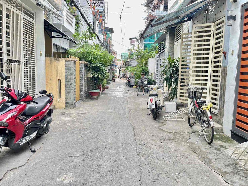 Nhà Lầu 4 Tầng Hẻm 4m Hoàn Công Đủ Âu Dương Lân P3 Q8