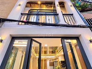 Nhà Lầu 4 Tầng 5P Ngủ Siêu Phẩm Full Nội Thất P4 Q8