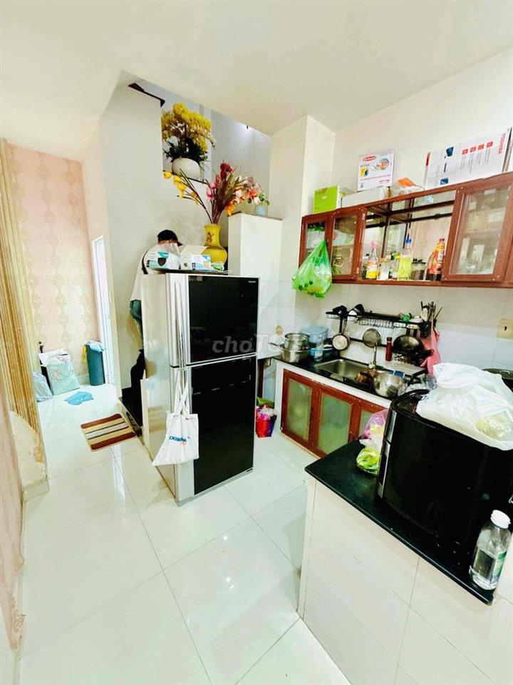 Nhà Lầu 4 Tầng Sát Mặt Tiền Bùi Minh Trực P5 Q8