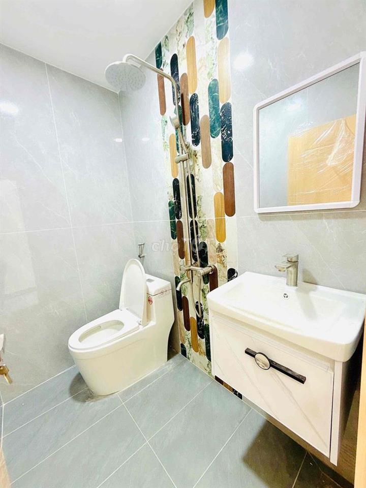 68m2 Đất Chỉ 4Tỷ980 Còn TL Nhà Mới Đẹp Ở Liền Nguyễn Duy P14 Q8