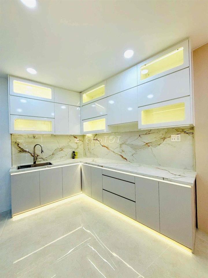 68m2 Đất Chỉ 4Tỷ980 Còn TL Nhà Mới Đẹp Ở Liền Nguyễn Duy P14 Q8