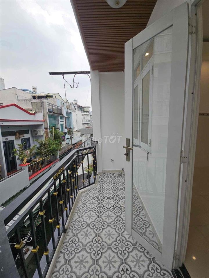 Hẻm 5m Nhà Lầu 4 Tầng 4P Ngủ - Âu Dương Lân P3 Q8