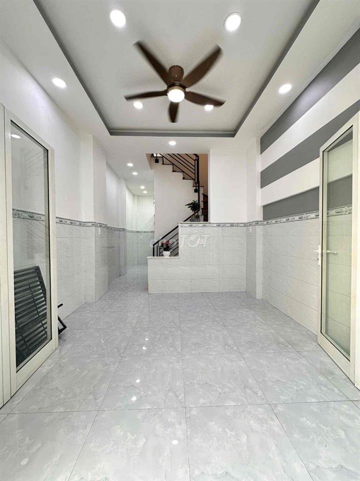 Nhà Lầu 4 Tầng Hẻm 3m5 5P Ngù - Âu Dương Lân P3 Q8