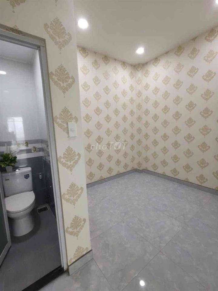 Nhà Lầu 4 Tầng Hẻm 3m5 5P Ngù - Âu Dương Lân P3 Q8