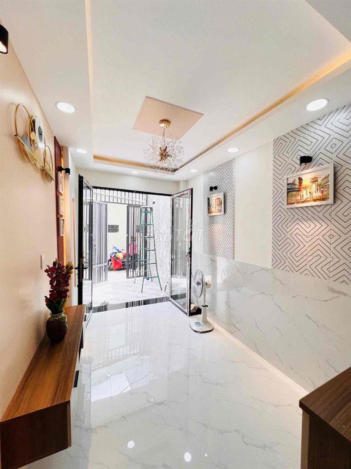 Nhà Lầu 3 Tầng 5P Ngủ Full Nội Thất Cầu Số 2 P15 Q8