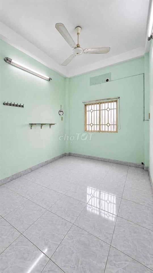 🟥⭐ NHÀ 3 TẦNG + SÂN THƯỢNG, 5PN – NGAY CẦU CHỮ Y, GẦN HXH – 6,6 TỶ