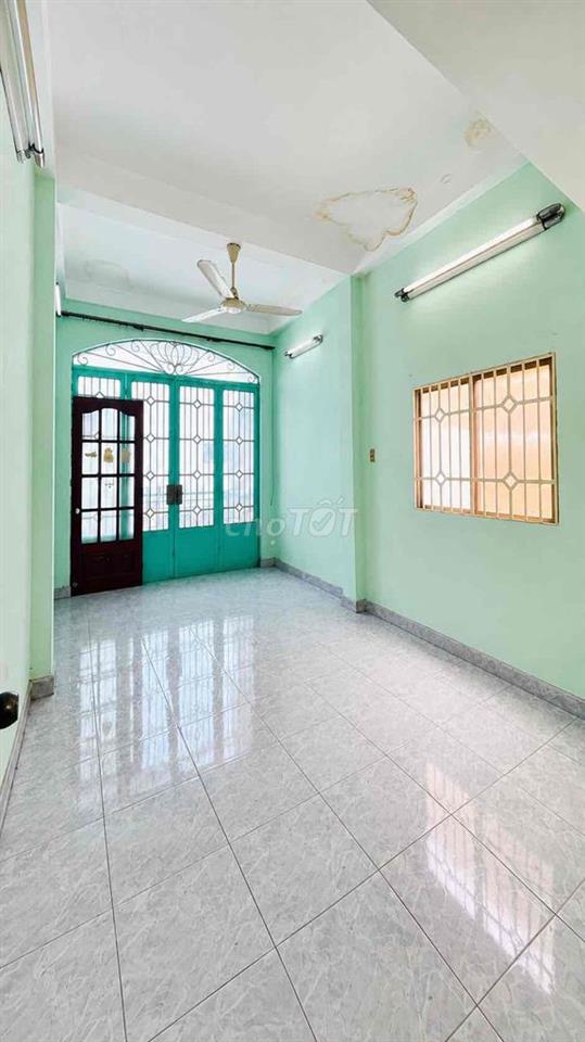 🟥⭐ NHÀ 3 TẦNG + SÂN THƯỢNG, 5PN – NGAY CẦU CHỮ Y, GẦN HXH – 6,6 TỶ