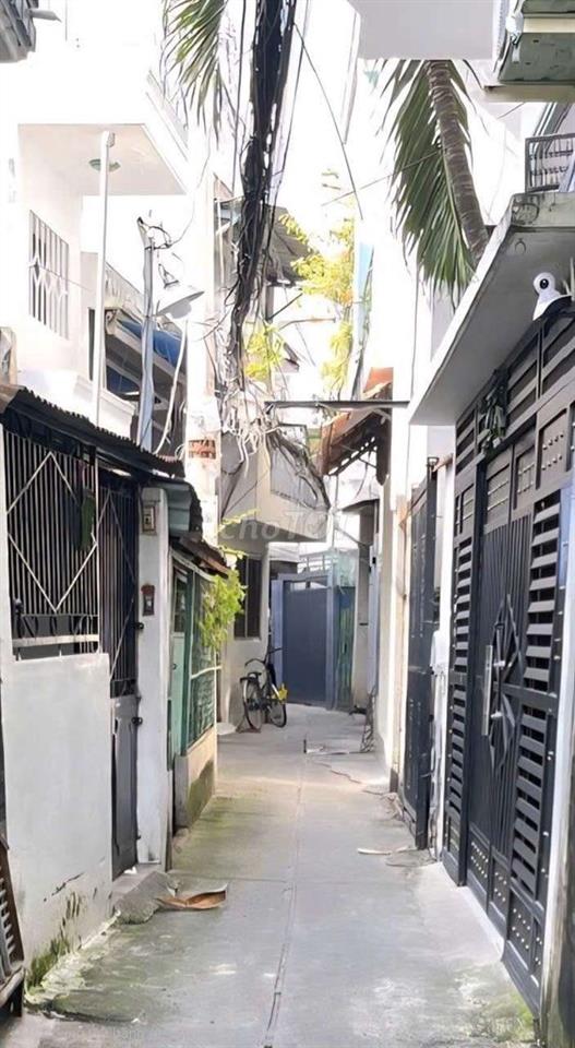 Bán Nhà Đẹp 1 trệt 1 lửng 1 lầu Đường Lương Văn Can P15 Q8