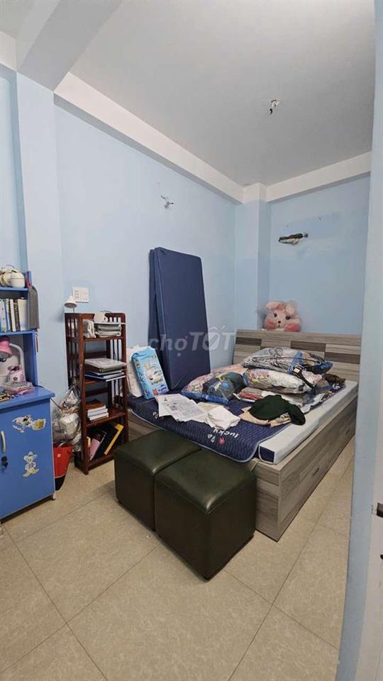 Bán nhà 3 Tầng Tạ Quang Bửu P2 Q8