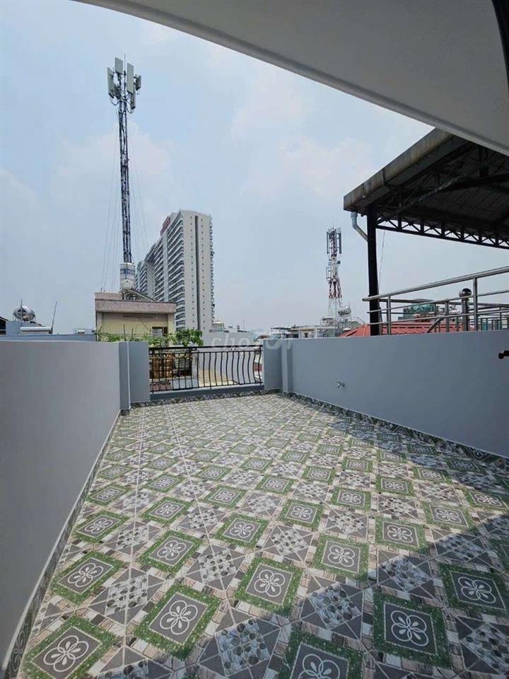 Nhà mới nở hậu 4 Tầng gần mặt tiền Nguyễn Duy P9 Q8