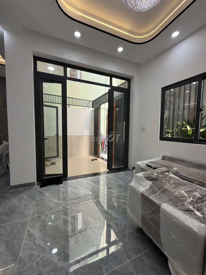 NHÀ XÂY MỚI 4 TẦNG – SAU CĂN MẶT TIỀN ÂU DƯƠNG LÂN P3, Q8