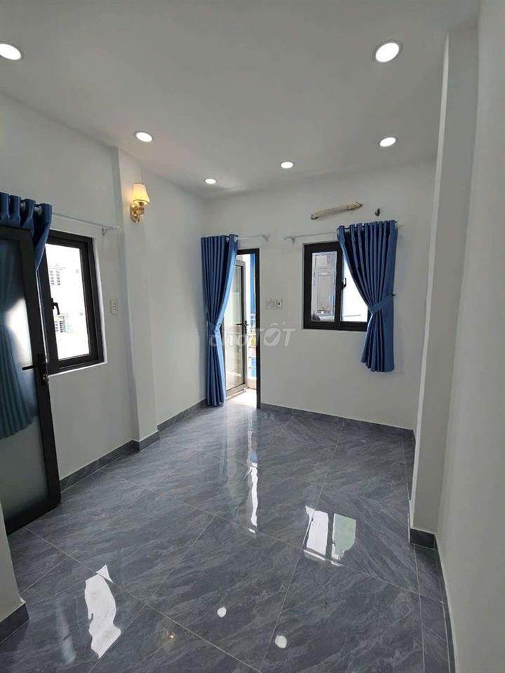 Nhà 3 Tầng mới ở liền Nguyễn Duy P12 Q8