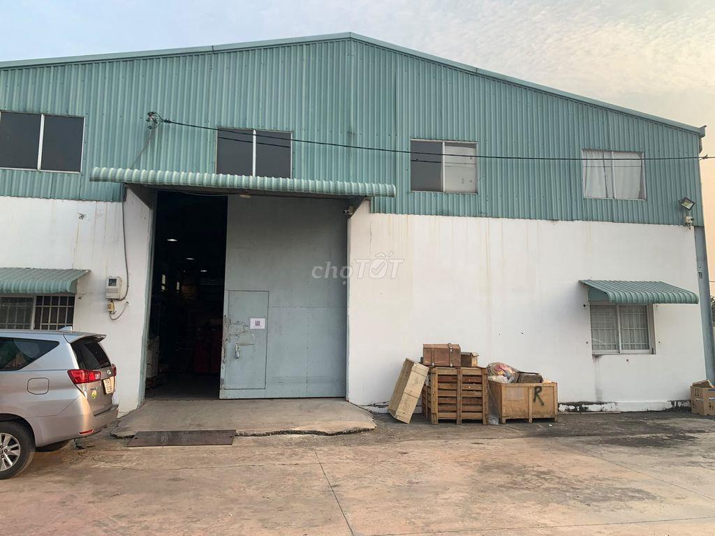 Bán xưởng 2 mặt tiền - Đất thổ cư