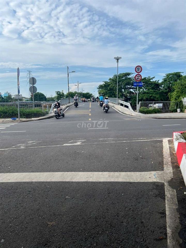 Nhà chính chủ sổ hồng riêng hẻm 55 Nguyễn Ngọc Cung Phường 16 Quận 8