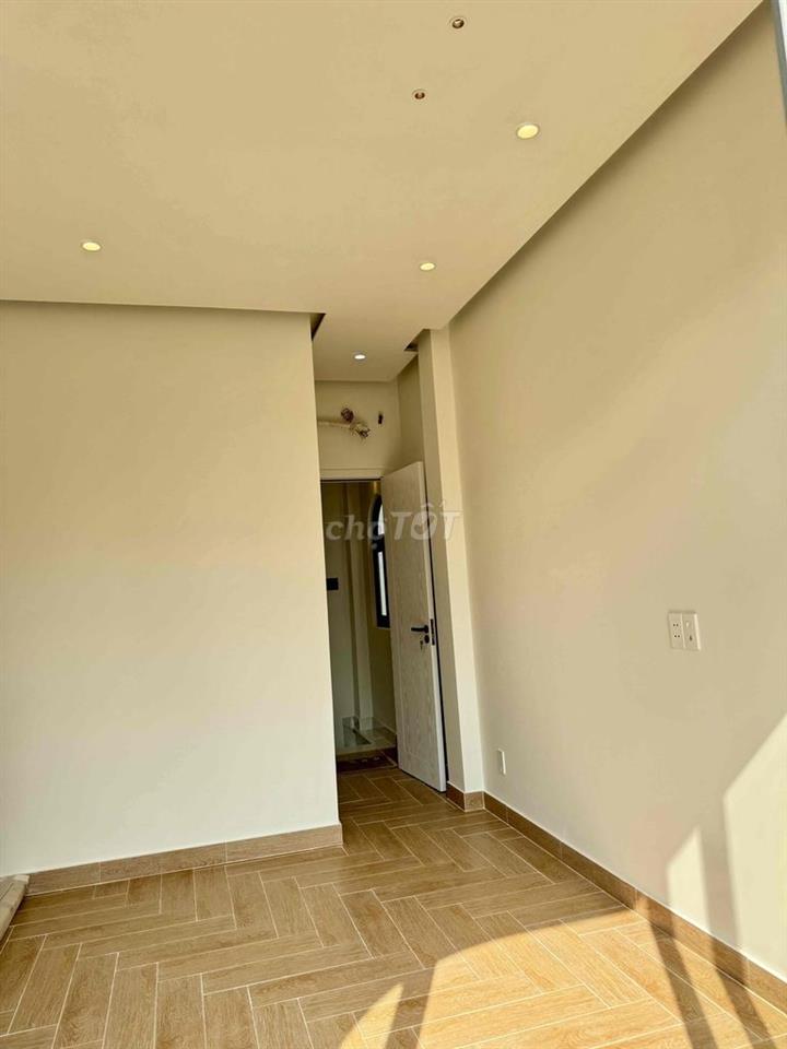 🏡 Nhà mặt tiền mới xây 2026 đã hoàn công sổ cầm tay