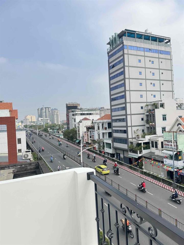 🏡 Nhà mặt tiền mới xây 2026 đã hoàn công sổ cầm tay