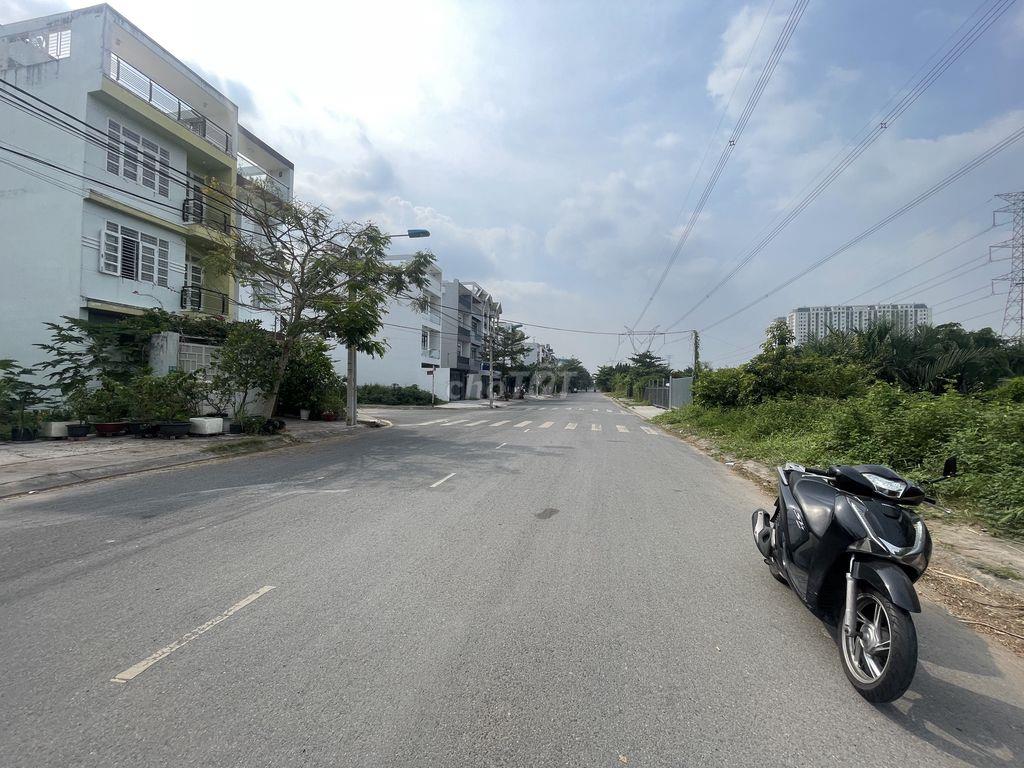 Mặt 35A 20m KDC Phú lợi giá tốt