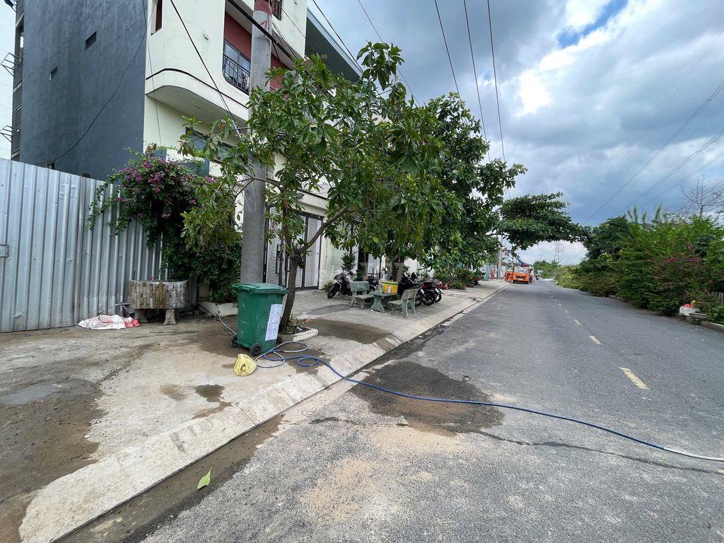 Nền đất 5x18 đường 20m sổ cá nhân, Ngay Phạm Thế Hiển, P7 q8