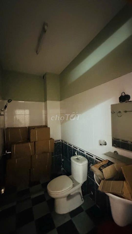 Nhà kiên cố hoàn công đầy đủ, nay cần vốn nhương cho khách thiện chí