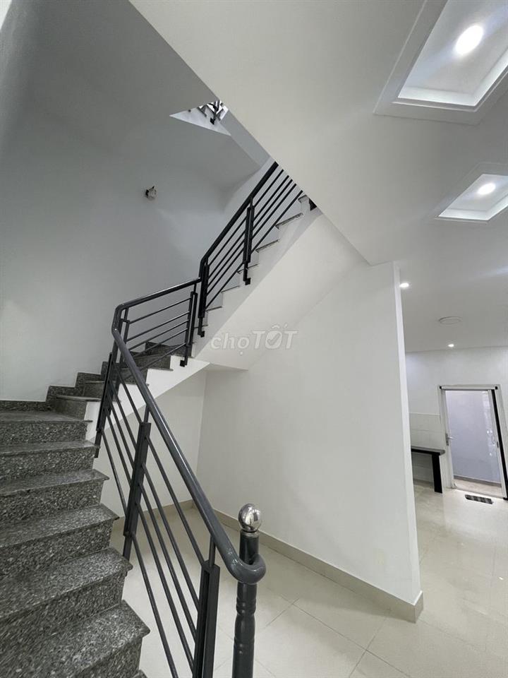 Nhà 5x24 đường 3158B PTH tại KDC Phú lợi | view đẹp đối diện biệt thự
