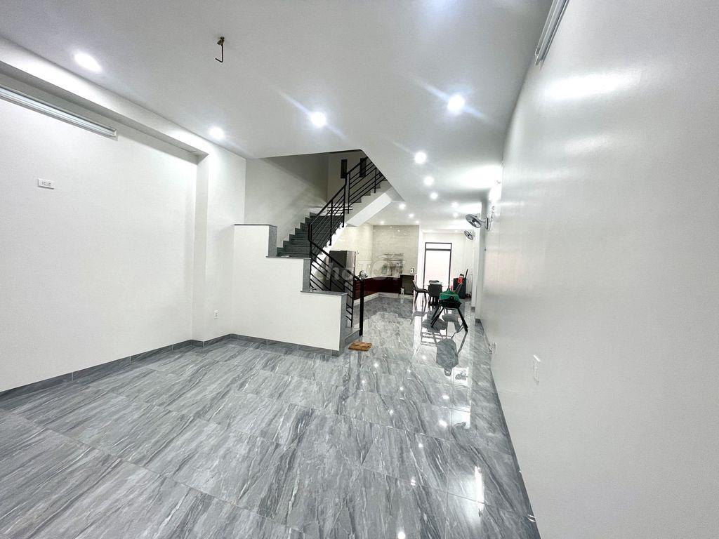 Nhà mới xây 5x24 kiên cố hoàn công đầy đủ, vô ở ngay không cần sửa