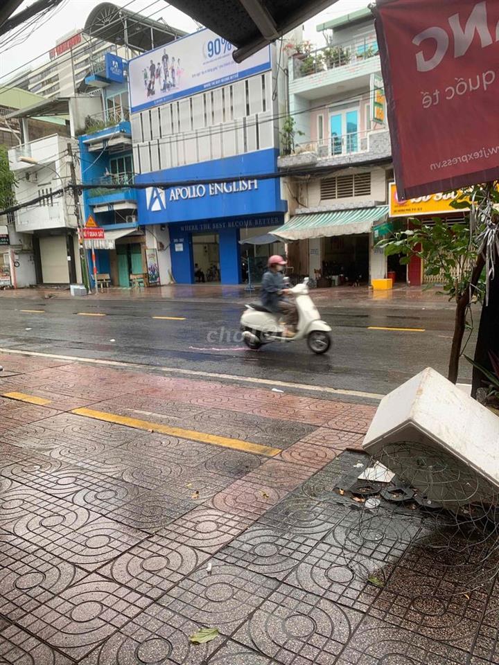 Nhà Mặt Tiền ngang siêu hiếm ,sân rộng 7m  khu vực đẹp nhất Q8
