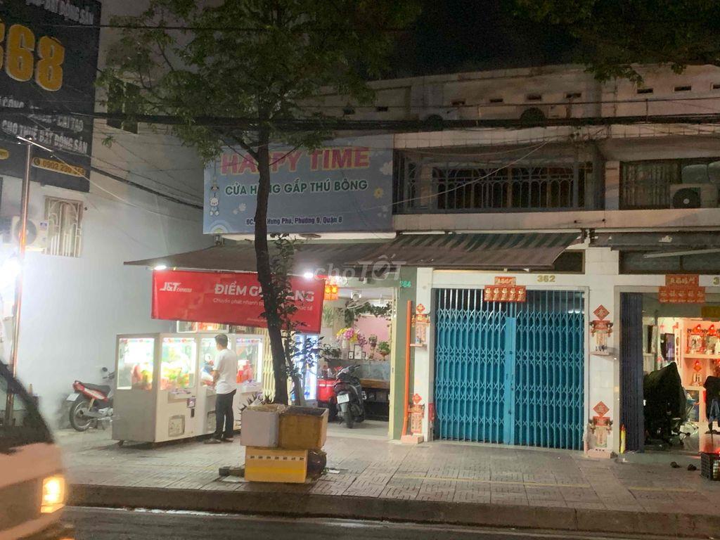 Nhà Mặt Tiền ngang siêu hiếm ,sân rộng 7m  khu vực đẹp nhất Q8