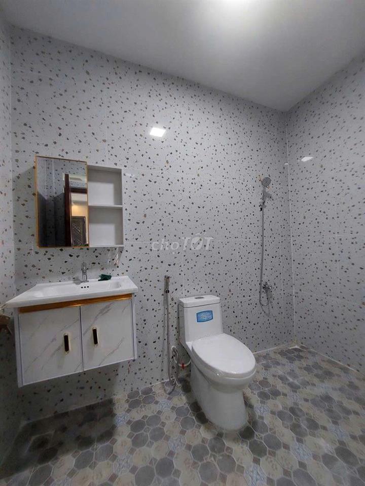 Bán nhà đường Phạm Thế Hiển P5.Q8 DT.5m3×10m } 3Lầu 4Phòng 4wc hẽm4m5