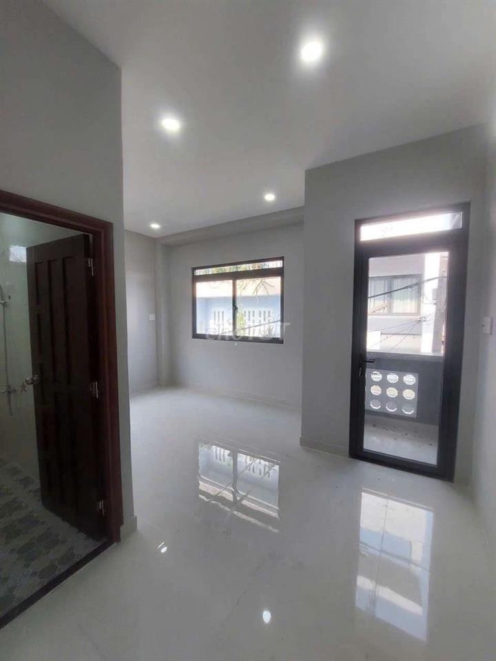 Bán nhà đường Phạm Thế Hiển P5.Q8 DT.5m3×10m } 3Lầu 4Phòng 4wc hẽm4m5