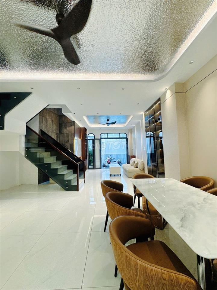 Nở Hậu 6m5 , 63m2 Đường Phạm Văn Chí , Phường Bình Tiên