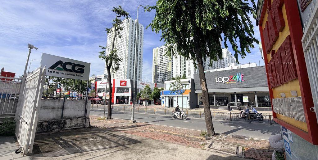 BÁN NHÀ MẶT TIỀN PHẠM HÙNG