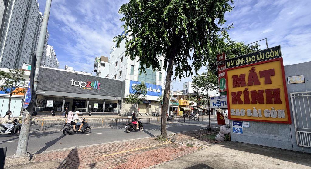 BÁN NHÀ MẶT TIỀN PHẠM HÙNG
