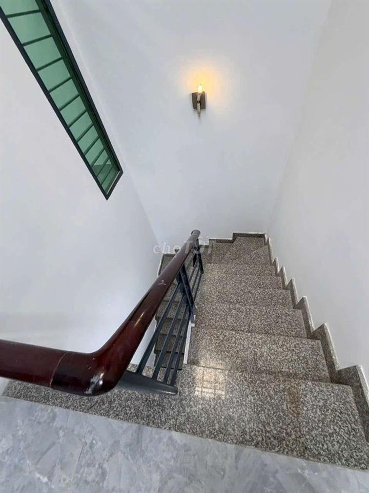 nhà bán shr.3.6m.x.15m.1 trẹt 1 lầu.3p ngủ 2wc