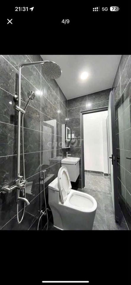 Nhà mới Âu Dương Lân Q8, 4PN, sân thượng, SHR, giá 7,68 tỷ