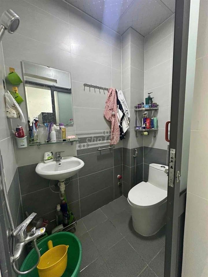 nhà cần bán gấp khu eon cao lỗ