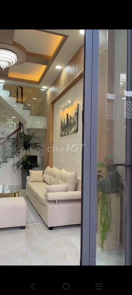 MT:3m2x15m5 5lầu 4phòng 4wc.nội thất cao cấp 8ty200