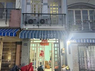 Ban nhà