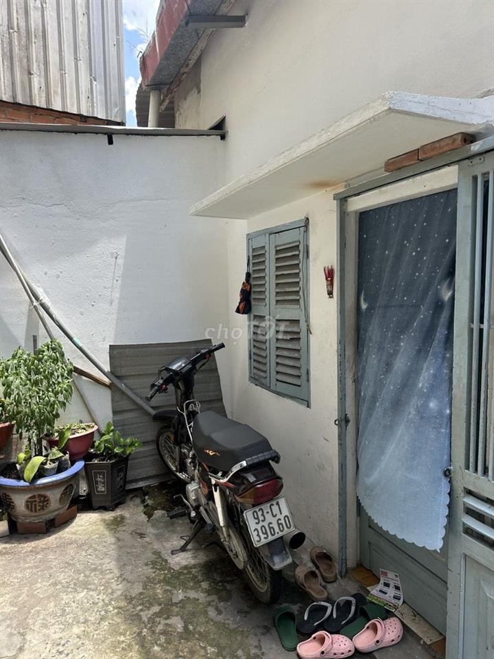 Nhà khu hiện hữu Bông Sao - Sổ hồng riêng -  Hổ trợ vay - 