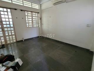 Mặt tiền kinh doanh Hoàng Ngân, P.Phú Định (P16 Q8), 4x21, 9,2 tỷ