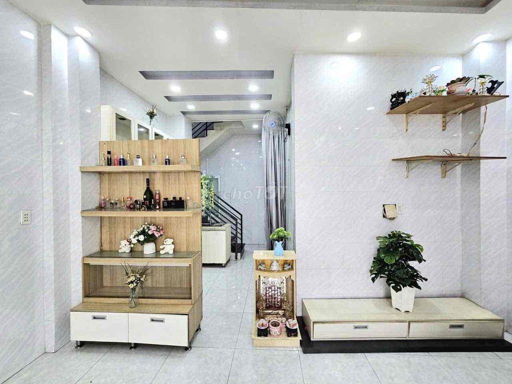 📍4Tỷ790 TL - Bùi Minh Trực P6 Q8  - DT: 5,1m x 9,6m   - Kết cấu: Trệt,