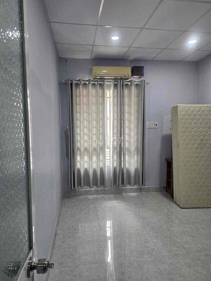📍4Tỷ790 TL - Bùi Minh Trực P6 Q8  - DT: 5,1m x 9,6m   - Kết cấu: Trệt,
