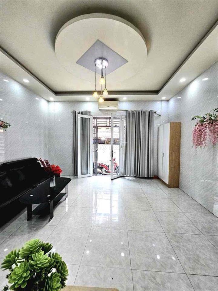 📍4Tỷ790 TL - Bùi Minh Trực P6 Q8  - DT: 5,1m x 9,6m   - Kết cấu: Trệt,